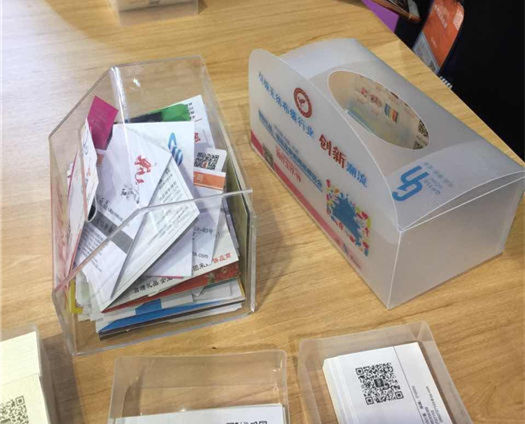 35屆北京禮品展客流嚴重超標，觀眾瘋狂圍堵充氣枕生產廠家“藝色”