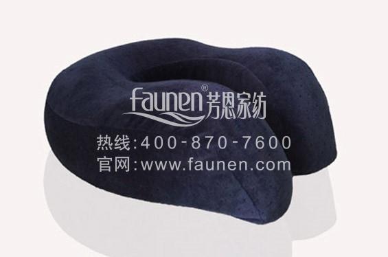 旅行枕哪個牌子好？旅游達人首推藝色旅行枕