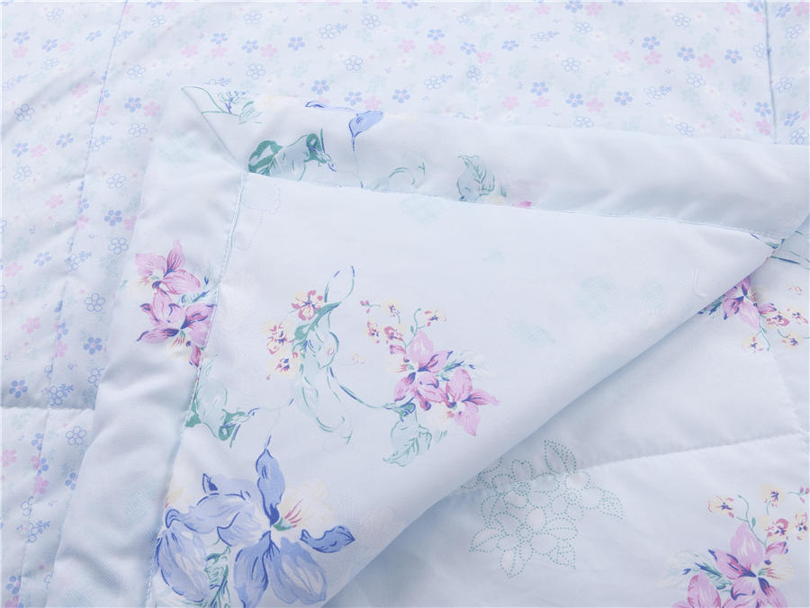 化妝品贈品,芳恩空調(diào)被